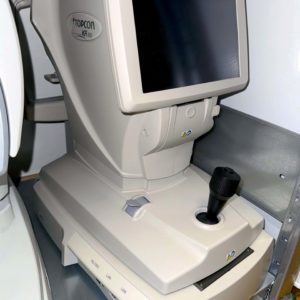 Queratorrefractómetro automático Topcon KR 800