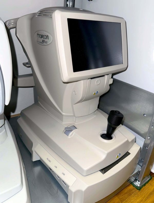 Queratorrefractómetro automático Topcon KR 800